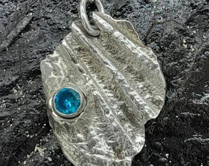 Hebridean Sea Shades Pendant