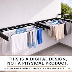 Op de afbeelding: Twee zwarte, aan de muur gemonteerde droogrekken met roestvrijstalen staven, met diverse kledingstukken in wit, blauw en grijs. De rekken staan op een balkon met een witte muur en uitzicht op bomen. De afbeelding bevat de tekst: "DIT IS EEN DIGITAAL ONTWERP, GEEN FYSIEK PRODUCT."