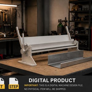 Pode incluir: Uma dobradeira de chapa metálica branca e uma peça de metal dobrada estão em uma bancada de madeira. A imagem inclui o texto "DIGITAL PRODUCT" e "IMPORTANT: THIS IS A DIGITAL MACHINE DESIGN FILE. NO PHYSICAL ITEM WILL BE SHIPPED."