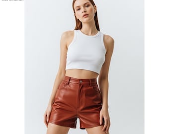 Pantaloncini a vita alta in vera pelle da donna / Stile street retrò Y2K / Outfit alternativo per la vita notturna / Look perfetto per i festival