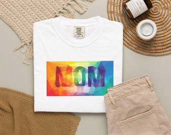Camiseta de mamá con polígono arcoíris / Camiseta geométrica colorida para mamá