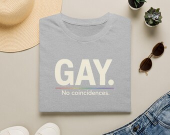 Camiseta con logo arcoíris gay / Letras retro del orgullo / Ropa del orgullo / Fuerza queer