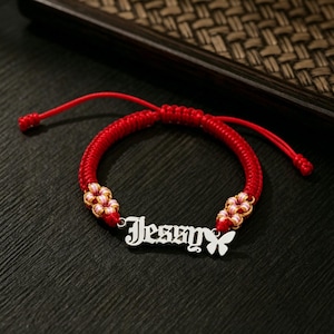 Custom Name Macrame Bracelet, Personalized Red String Bracelet, Adjustable Cord Jewelry, Flower Bead Gift for Women Men, Couple Gift Her Him imagen 1