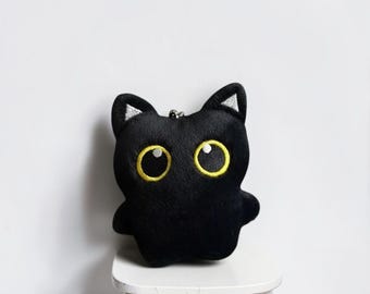 Black Cat Plush Keychain: Kawaii Stuffed Animal Bag Charm for Kids Halloween Decor