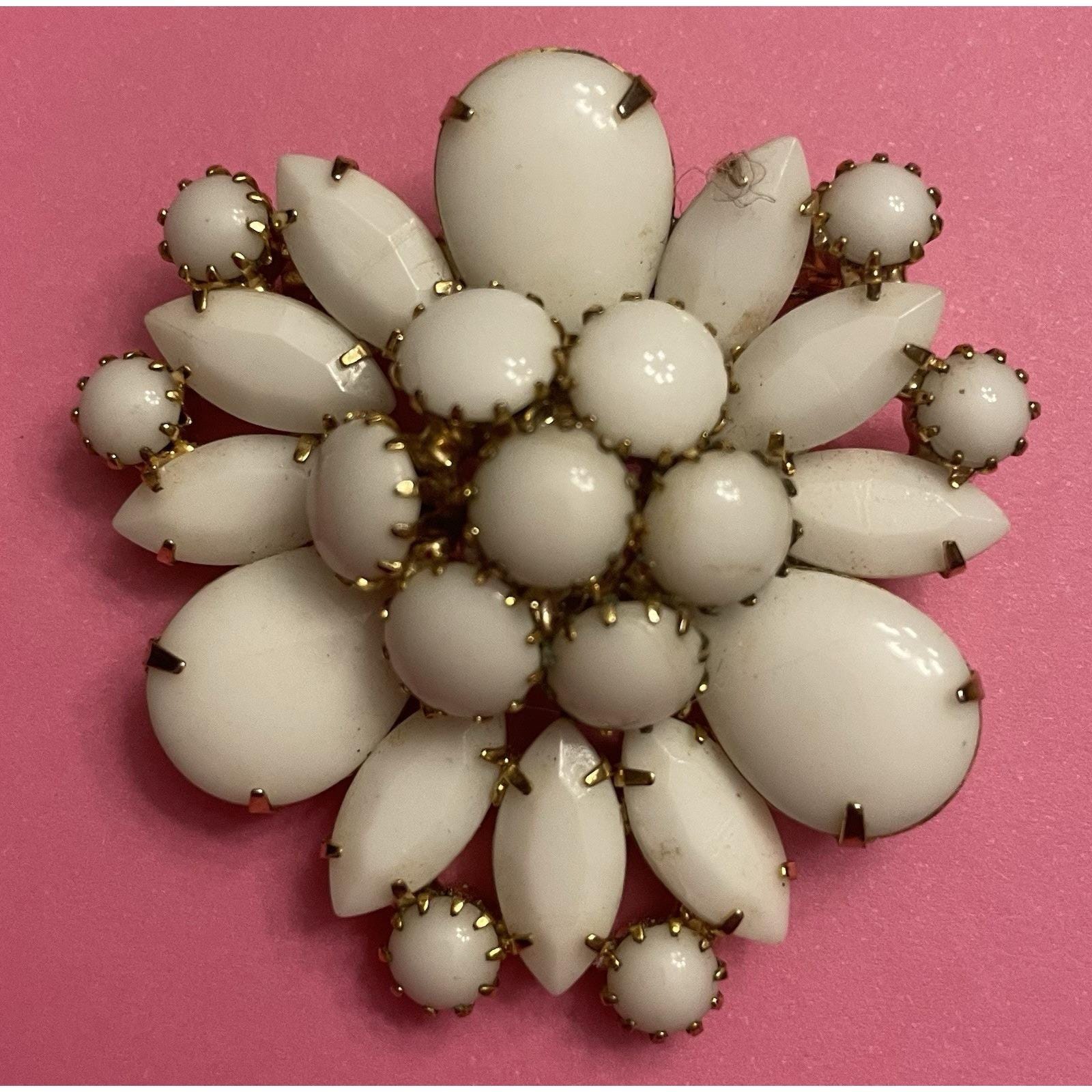 Vintage Juliana Brooch - Etsy