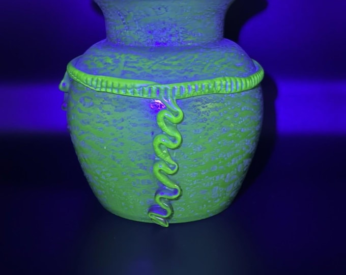 Green Textured Uranium Glass Vase With Rigaree