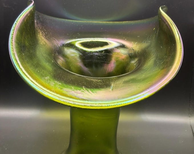 Large Rindskopf Iridescent Green Vase/ UV Glow
