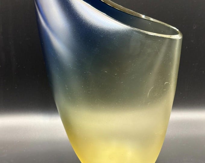 Signed Barbini/Murano Gradient Vase/ Heavy