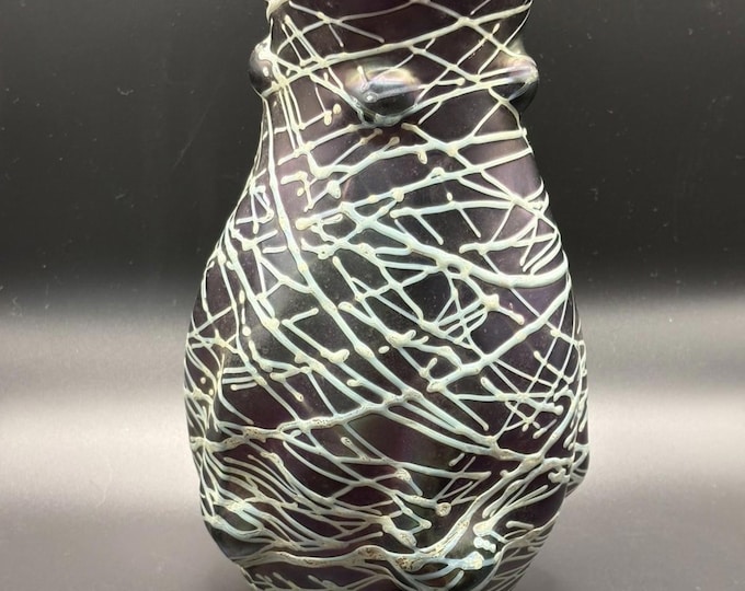 Kralik purple threaded vase