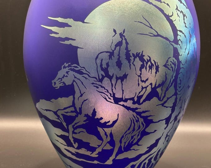 Fenton Art Glass Platinum Collection 2005"Wild Horses" Favrene LE Vase