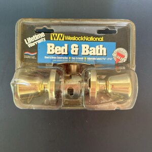 Vintage Weslock National Brass Door Knob Set Bed Bath Privacy Lock Discontinued