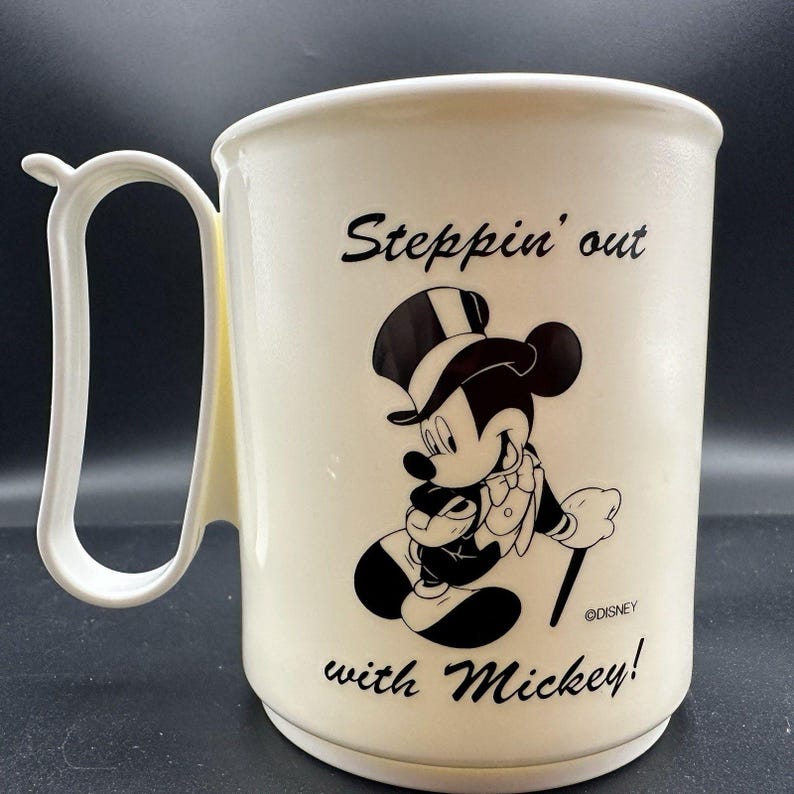 Vintage Tupperware Disney Mickey Mouse Steppin Out Travel Mug Cup USA Disneyana image 3
