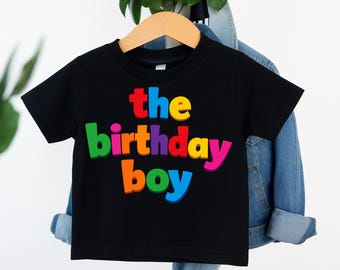 La chemise anniversaire garçon, t-shirt anniversaire coloré, t-shirt fête d'enfants, chemise anniversaire arc-en-ciel, t-shirt tenue d'anniversaire amusante, t-shirt garçon mignon