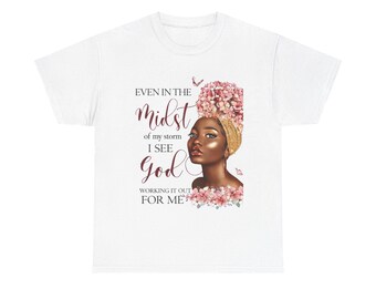 Incluso en la noche veo a Dios Camiseta / Pañuelo floral de mujer africana