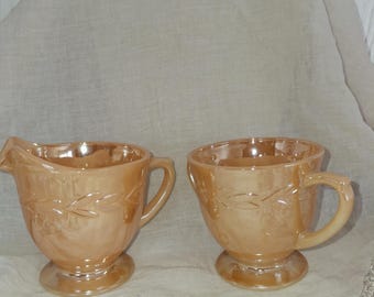 Crema e zucchero vintage Anchor Hocking Fire King Peach Luster