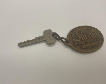 Chiave e portachiavi vintage dell'hotel Barclay