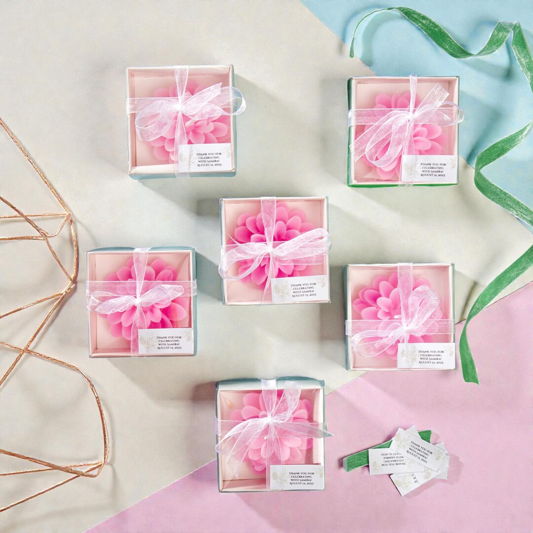 Personalized Flower Candle Wedding Favors – Custom Bridal Shower Gift ...
