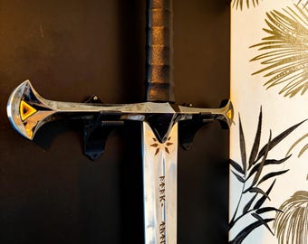 Soporte de pared para la espada Anduril Narsil de El Señor de los Anillos | Soporte de pared para la espada de El Señor de los Anillos | Exhibidor de espadas de pared negro
