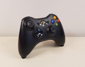 Soporte de pared invisible para mando de Microsoft Xbox 360, organizador de configuración de juegos, color negro.