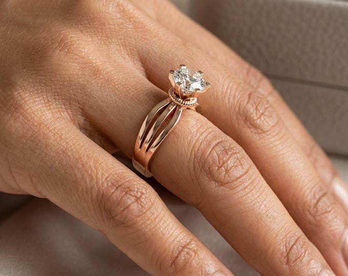 Rose Gold Round Lab Grown Diamond Engagement Ring, Split Shank Solitaire Wedding Band