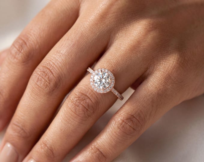 Round Cut Engagement Ring, Dainty Pave Band, Rose Gold Minimal Bridal Jewelry, Classic Promise Ring Gift for Her, Unique Promise Ring Gift