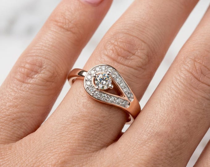Teardrop Halo Lab Grown Diamond Ring 18K Gold, Pear Shape Engagement Ring, Unique Promise Ring Gift for Her