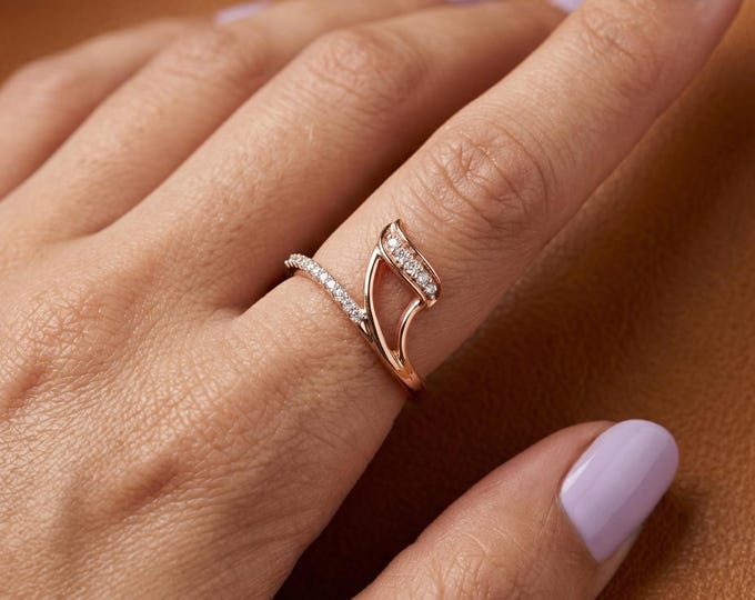 Leaf Diamond Ring, Curved Double Band Ring, Minimalist Gold Ring, Nature Inspired Ring, Dainty Stacking Ring, Unique Gold Ring, Gift for Her