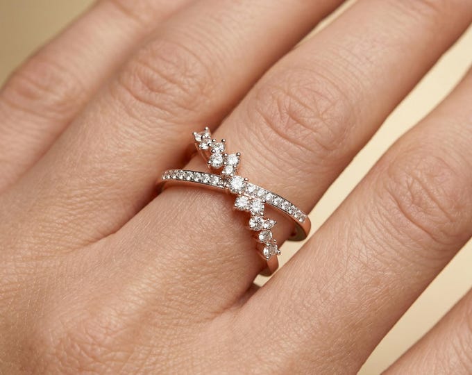 Criss Cross Diamond Ring, Crossover Diamond Ring, X Shape Diamond Band, Stackable Diamond Ring, Modern Wedding Ring for Women