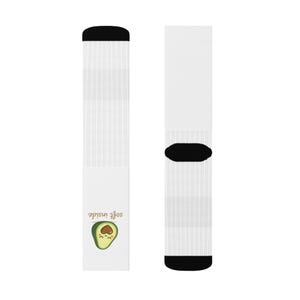 Avocado-Socken, weiß-graue Motivsocken mit schwarzer Ferse