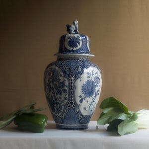 Jarrón de Delft – Esfinge Real – Loza azul y blanca – Jarrón de jengibre antiguo