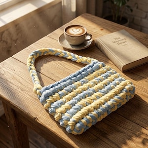 Crochet Handbag Bag Pattern | T-Shirt Yarn Tote PDF | Beginner Crochet Purse + Video Tutorial | Chunky Summer Handbag | Crochet Bag Pattern image 4