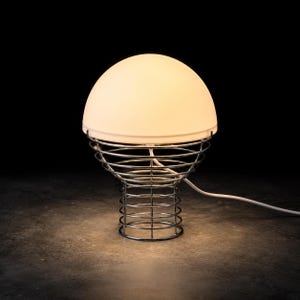 Moderne Scandinavische tafellamp, creatieve LED-bureaulamp, luxe accentlamp met draadvoet, minimalistische glazen paddenstoellamp, woondecoratie kamer