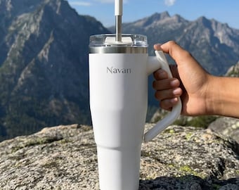 Rotatable Handle High End Tumbler With Leak Proof Straw