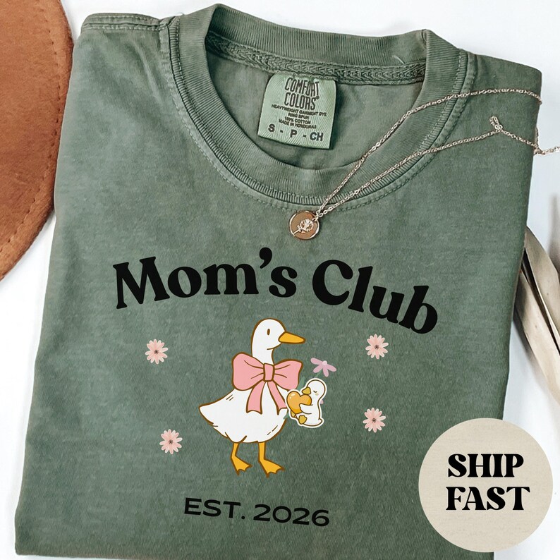 Comfort Colors Mama Duck Shirt, Cute Mom Shirt, Motherhood Tee, New Mom Gift, Baby Shower Gift, Aesthetic Mom Shirt, Comfort Colors T-Shirt Moss