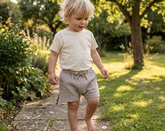 Pantaloncini comodi per bambini (2-4 anni) in cotone egiziano biologico / Abbigliamento unisex per tutti i giorni, certificato GOTS.