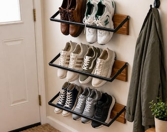 Zapatero de pared, organizador de zapatos que ahorra espacio, estante de zapatos de madera y metal, almacenamiento de zapatos moderno de estilo industrial para la entrada.