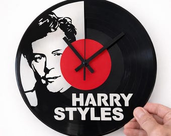 Harry Styles Vinyl Record Clock – Laser-Cut Portrait, Red Label Wall Art
