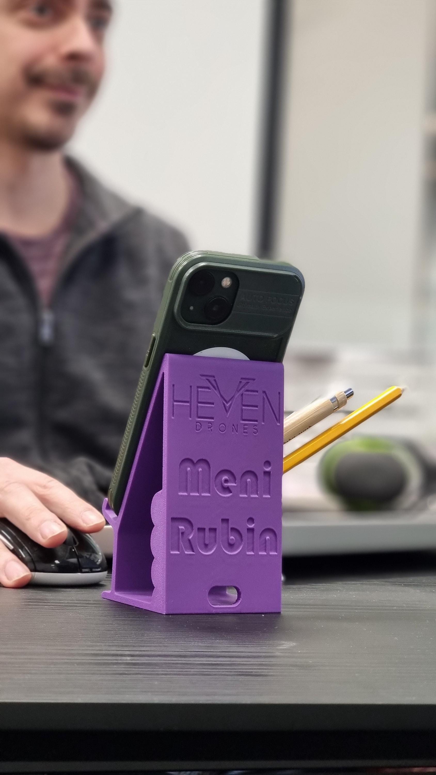 Personalized 3D Printed Phone Stand, Custom Name Desk Accessory Gift - Etsy