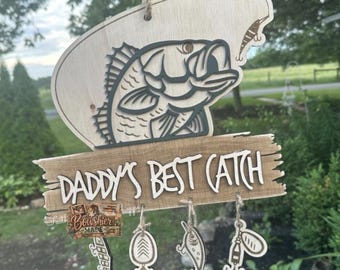 Daddy's Catch Wooden Fish Sign | Personalized Father's Day Gift