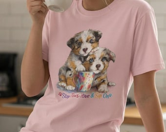 Camiseta con ilustración de taza de café de cachorro de pastor australiano