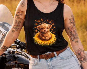 Höglandsko sittande på en solros med fjärilar, linne i bomull