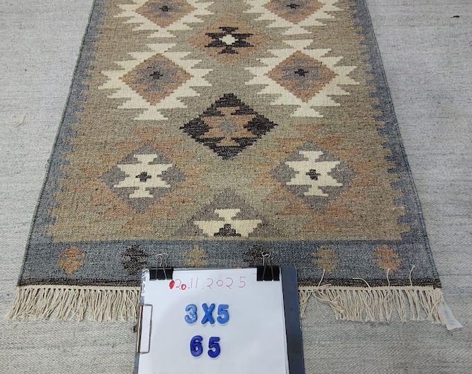 Handwoven Wool Kilim Rug 4x6, Colorful Geometric Indian Dhurrie, Cream Whitw Boho Area Rug, Flatweave Tribal Carpet for Living Room, Bedroom