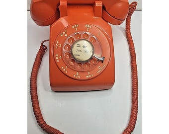 Téléphone fixe ITT orange vintage des années 70, modèle 500 non testé