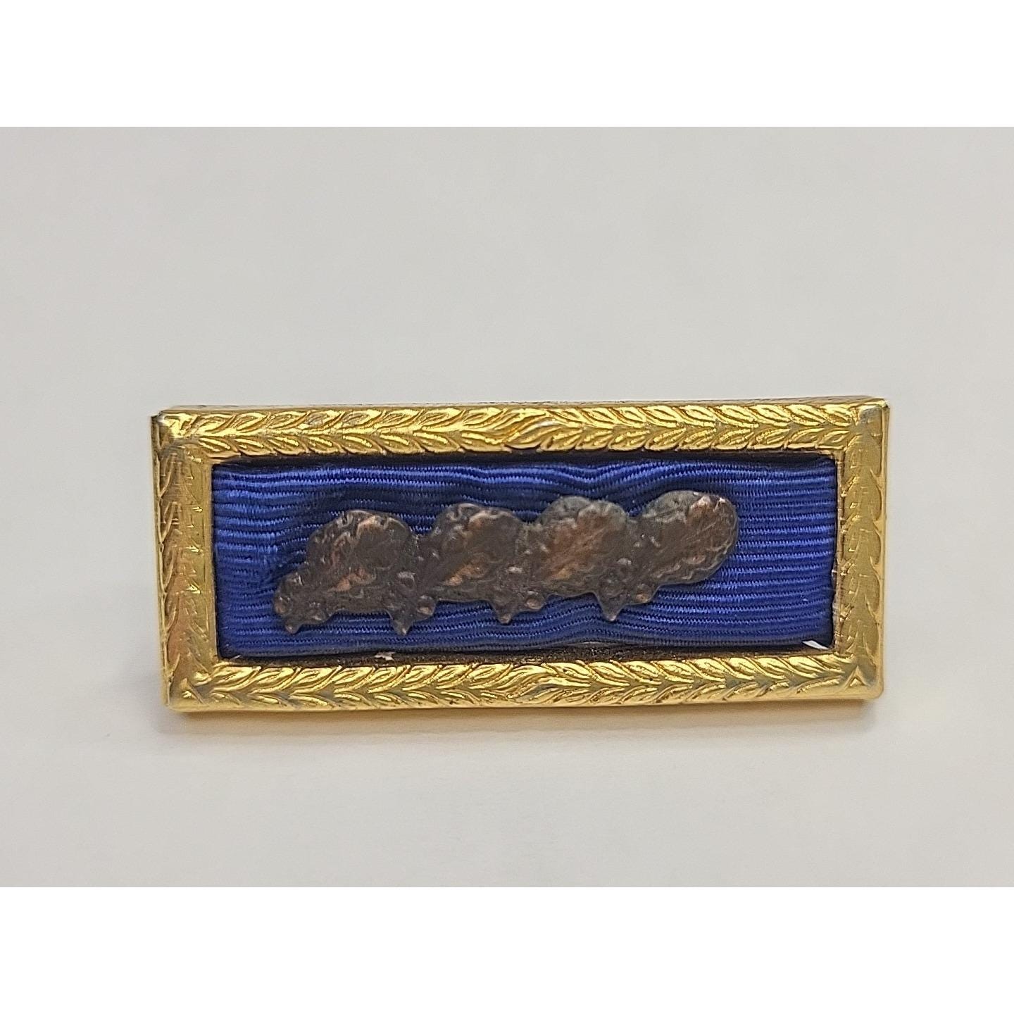 Vintage US Army Presidential Unit Citation PUC Blue Ribbon Frame 4 Oak ...