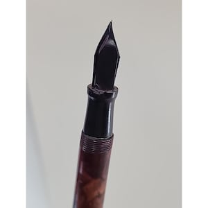 Vintage Red Marbled Jenson Celluloid Fountain Pen 5" image 8