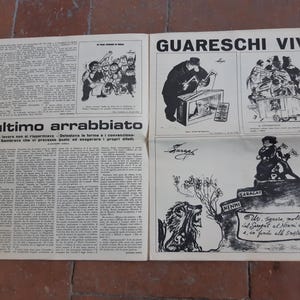 Può includere: Un cartello in legno rustico con la scritta "Welcome to our home" in lettere bianche. Il cartello presenta una finitura invecchiata e un design semplice e invitante, perfetto per l'arredamento della porta d'ingresso.