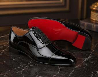 Schwarze Lackleder-Oxford-Schuhe von Christian Louboutin für Herren | Rote Sohle | Für festliche Anlässe und Hochzeiten