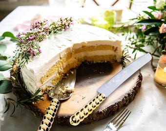 wedding cake knife and serving set Gold