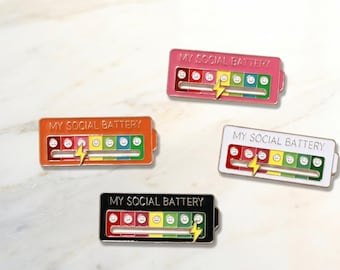 Social Battery Enamel Pin, Introvert Mood Bar Brooch, Funny Mental Health Lapel Pin, Cute Emotion Meter Pin for Jacket Bag