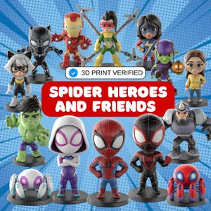 Pode incluir: Uma coleção de figuras de super-heróis impressas em 3D, incluindo Homem-Aranha, Homem de Ferro e Pantera Negra. As figuras são coloridas e estão sobre bases circulares pretas. A imagem inclui o texto "SPIDER HEROES AND FRIENDS."